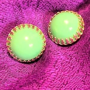 Vintage Enamel Green Retro Clip Earrings
